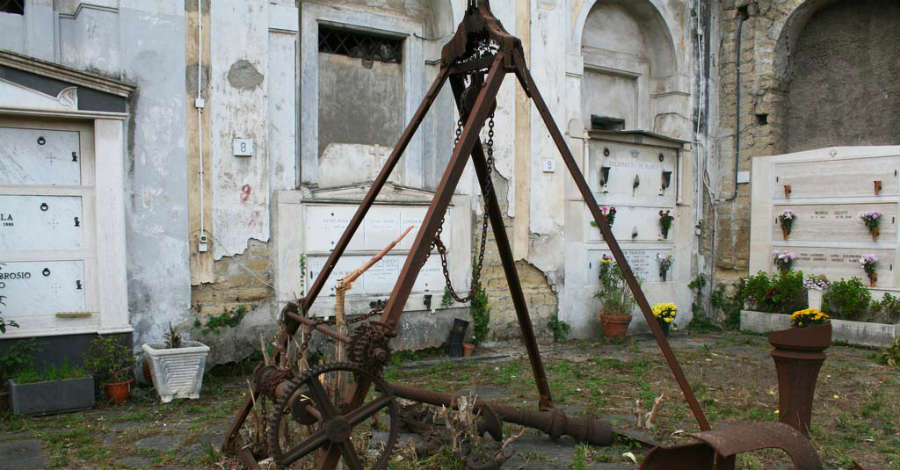 Cimitero 366 Fosse
