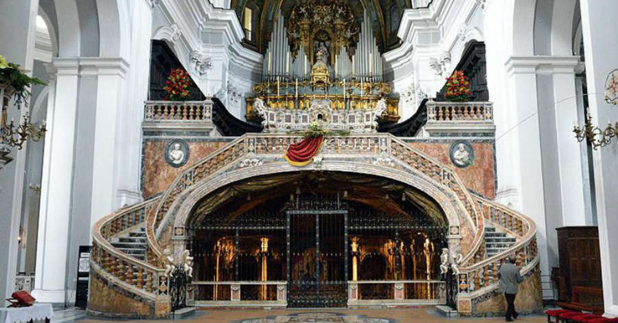 Basilica Santa Maria della Sanità