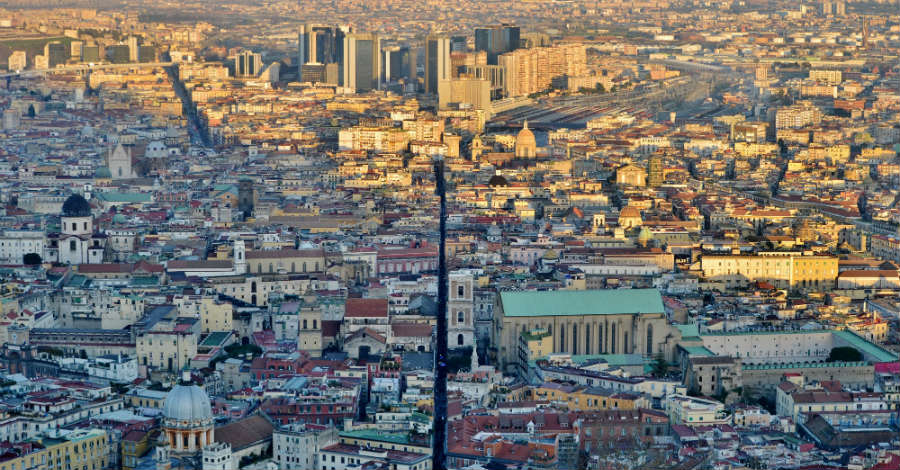 Spaccanapoli dall'alto