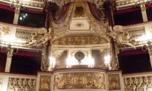 Palco reale teatro San Carlo